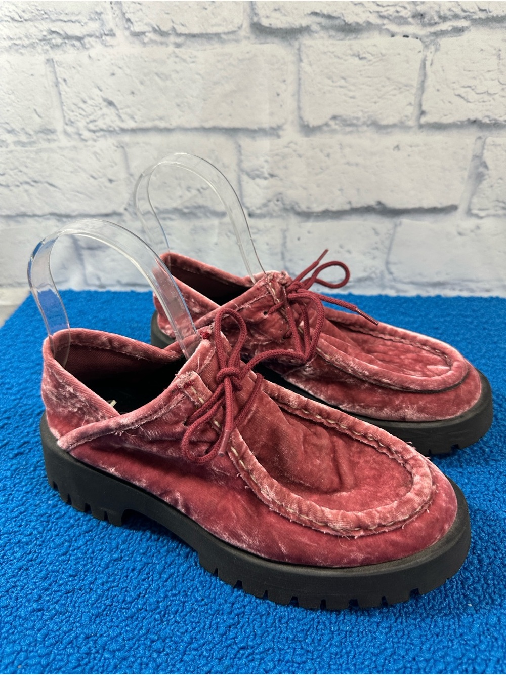 Free People Convertible Velvet Smoked Pink Tie Up Loafers Sz 37 US 7